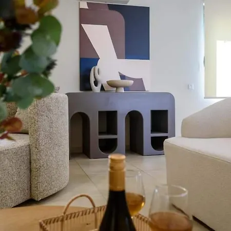 Steliosdimitra Iii In Apartman